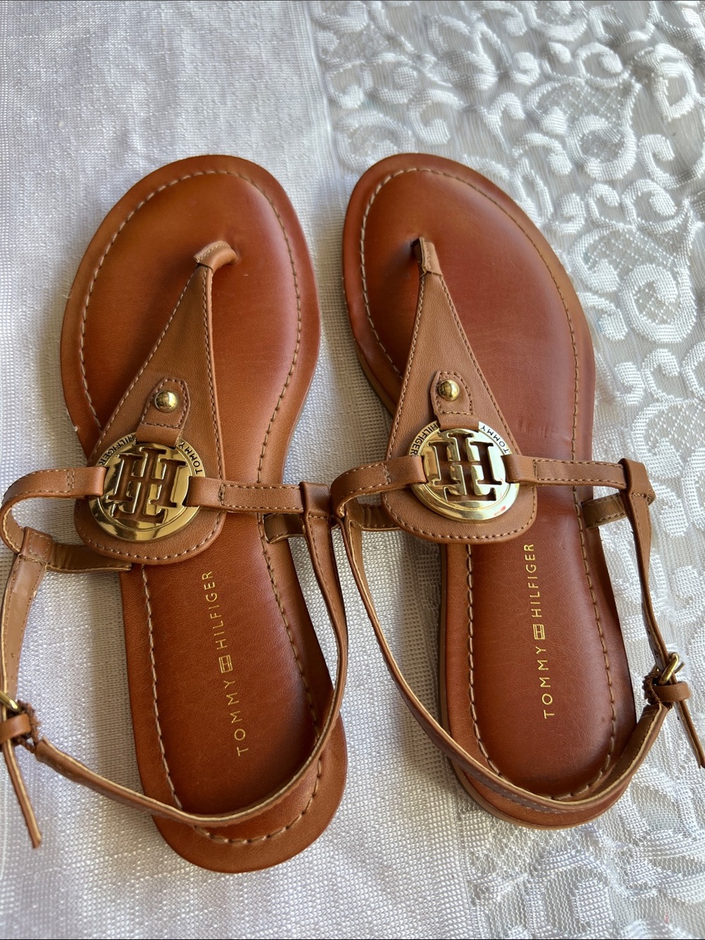 Tommy Hilfiger Tan Leather Logo T-Strap Sandals